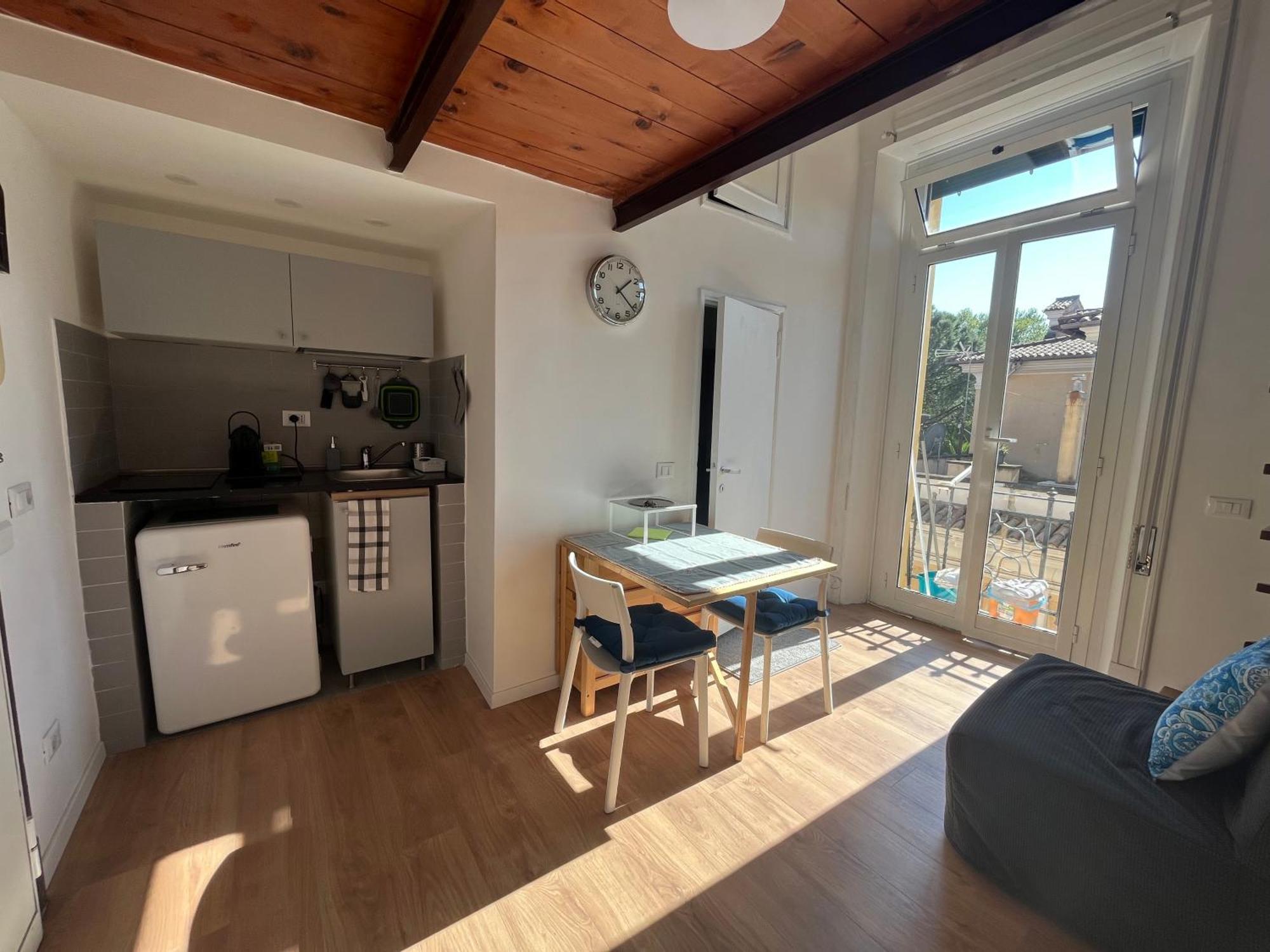 Studio Flat Ultimo Piano In Centro Rome Luaran gambar